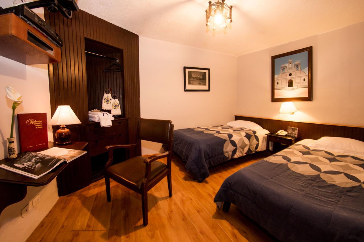 ריובמבה Hotel Montecarlo מראה חיצוני תמונה